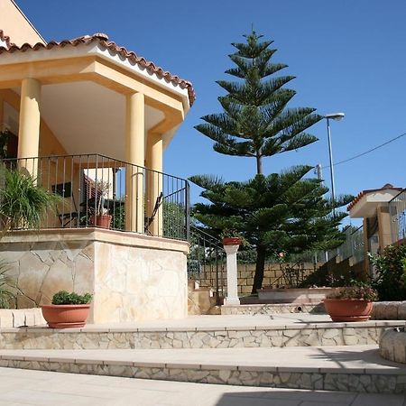 Villa Mara B&B Noto Kültér fotó