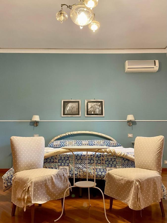Villa Mara B&B Noto Szoba fotó