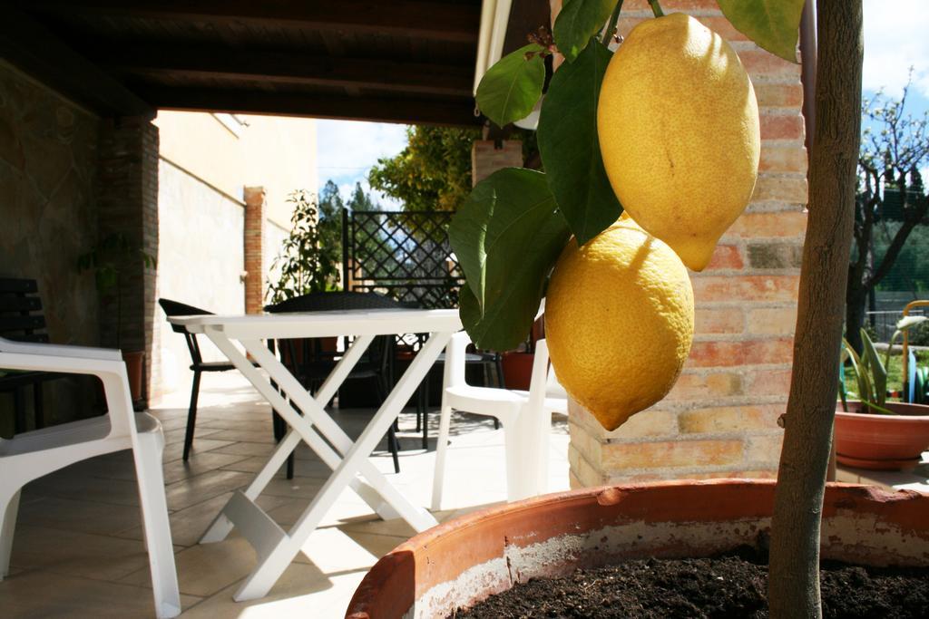 Villa Mara B&B Noto Kültér fotó